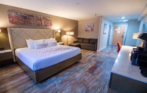 Empeiria High Sierra Hotel image 25