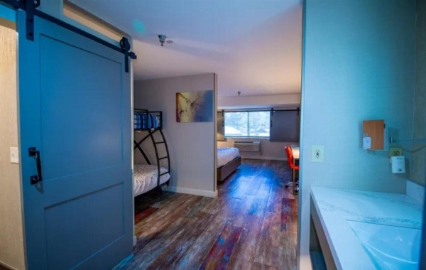 Empeiria High Sierra Hotel image 30