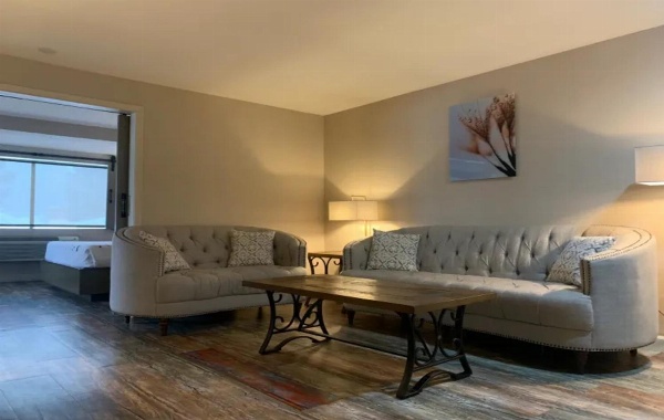 Empeiria High Sierra Hotel image 6